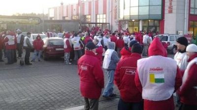 350 kierowców strajkuje w Norbert Dentressangle Polska w Płotach
