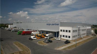 Cargo-partner pozostaje w MLP Pruszków 1