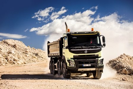 Nowe Volvo FMX dla transportu budowlanego