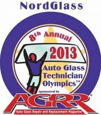 Międzynarodowe zawody techników szyb z Nord Glass na Florydzie