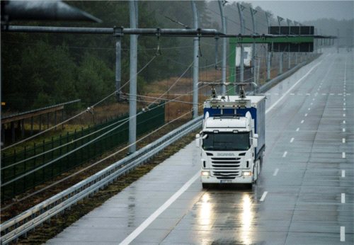 Scania testuje elektryczne ciężarówki na drogach