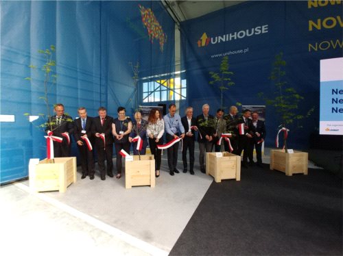 Unihouse otworzyło nową halę w fabryce domów