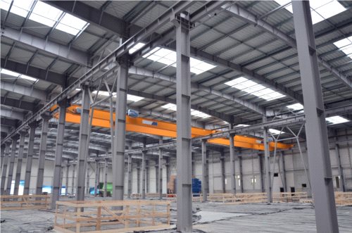 PLAST-MET buduje pierwszą z trzech hal produkcyjnych w Olkuszu