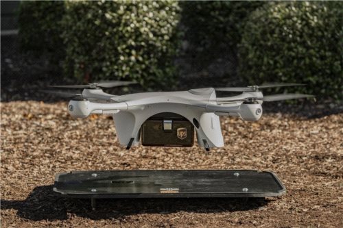 UPS transportuje próbki medyczne dronami