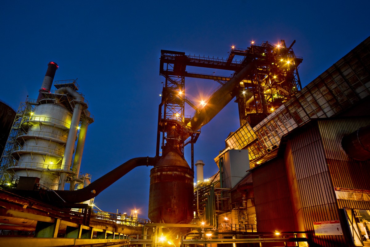 ArcelorMittal Poland ponownie uruchamia wielki piec w krakowskiej hucie