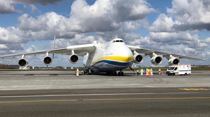 An-225 Mrija wylądował w Warszawie