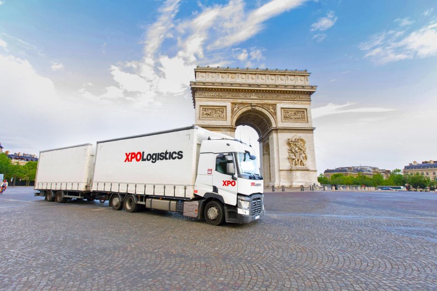 XPO Logistics obchodzi 40-lecie jako oficjalny partner transportowy Tour de France