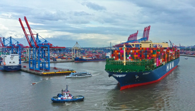 Port Hamburg – zauważalny zwrot w przeładunkach