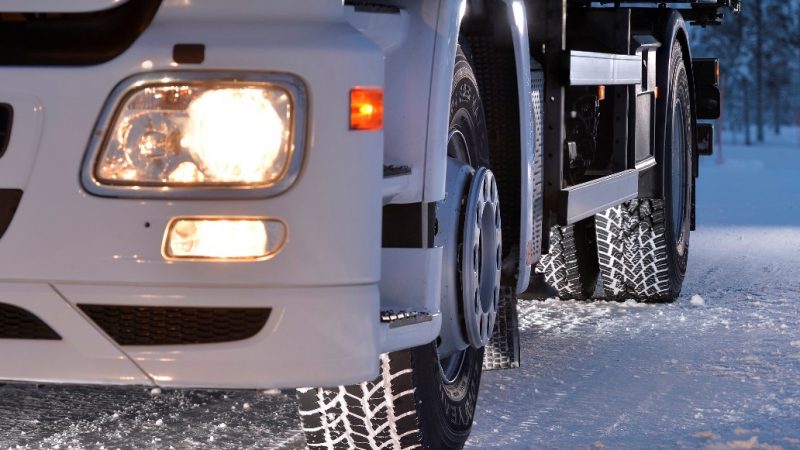 Maksymalizacja zimowej mobilności aut ciężarowych i naczep