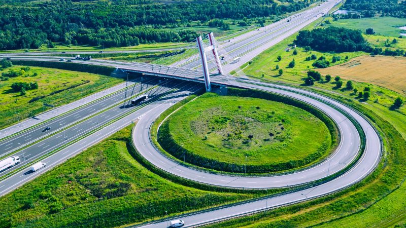 TSL na niskim biegu przez długi kontrahentów