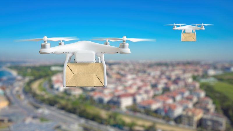 Technologie satelitarne i bezpieczeństwo dronów