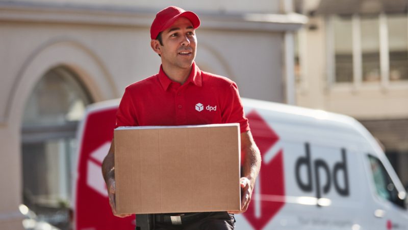 Po dwóch latach spadków polscy konsumenci znów chętnie kupują online