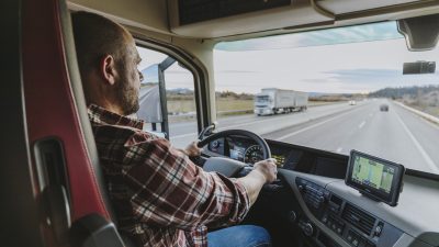 Zmiany w wynagrodzeniach i telematyka wpływające na pracę kierowców