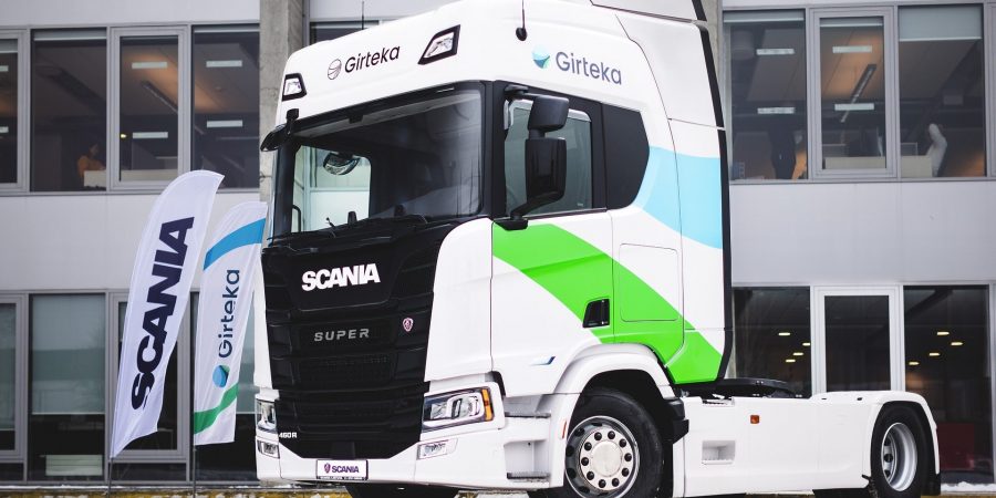 Girteka zamówi 600 elektrycznych Scanii