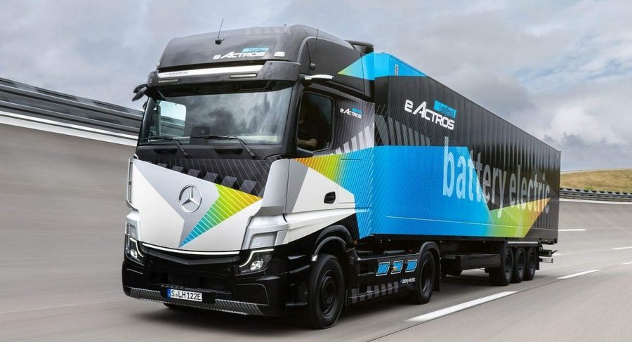 Dachser zamawia 50 ciężarówek eActros LongHaul