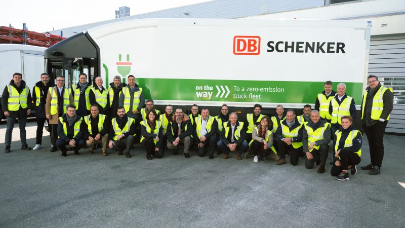 DB Schenker wprowadza na drogi prototypową ciężarówkę Volta Zero