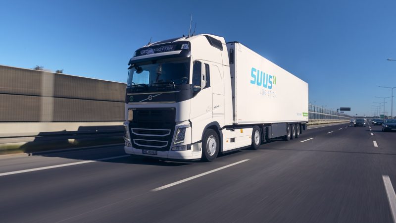 SUUS wykorzystuje biopaliwo HVO100 w transporcie drogowym