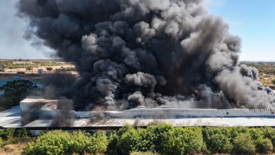 Ponad 3 tys. pożarów hal produkcyjnych i magazynów rocznie