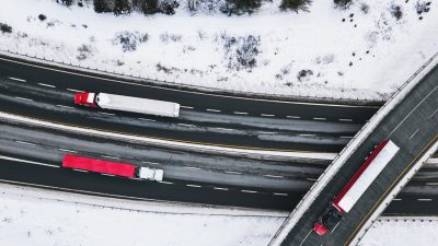 Rok kosztów, regulacji i decyzji o płynności