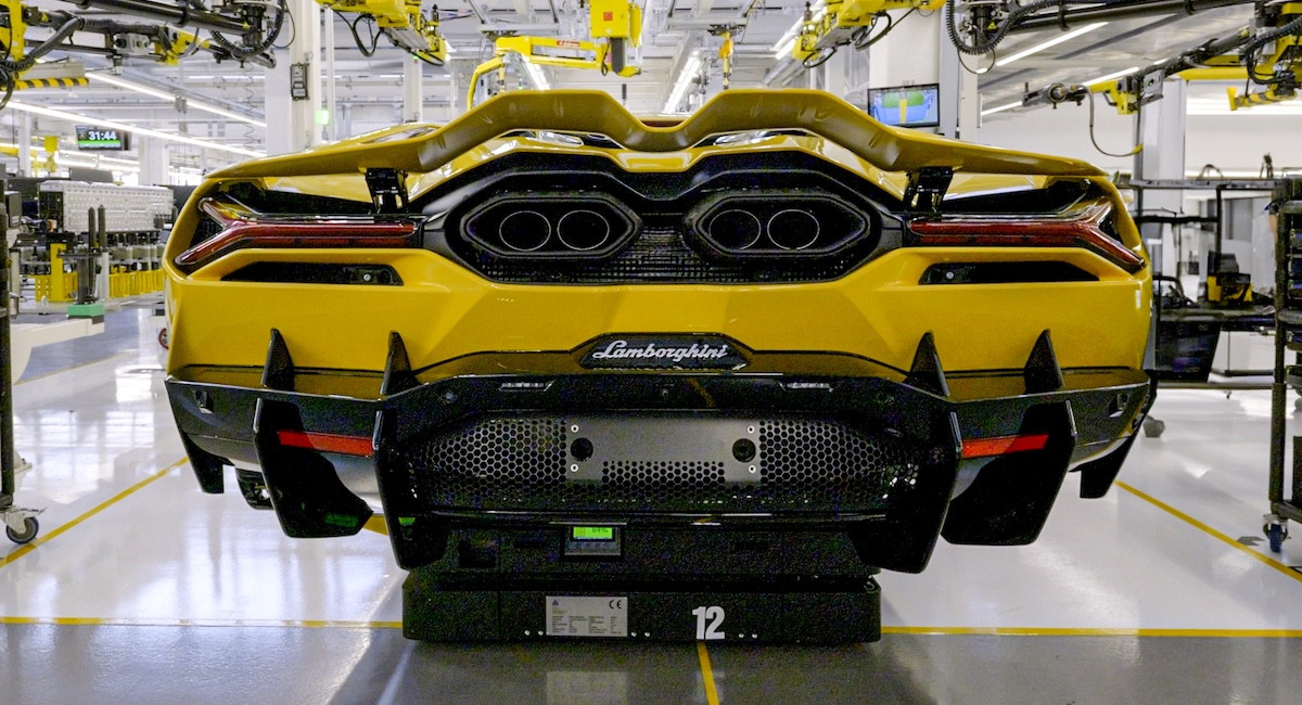 Jak działa magazyn Lamborghini?