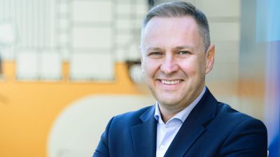 Większy wolumen i jeszcze bardziej rozłożone w czasie wysyłki