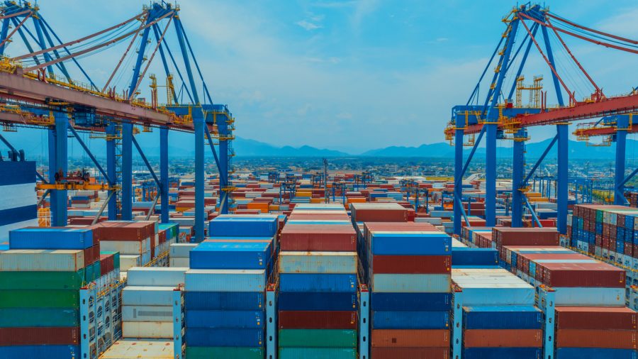 CMA CGM i DSV przyspieszają rozwój niskoemisyjnego transportu morskiego